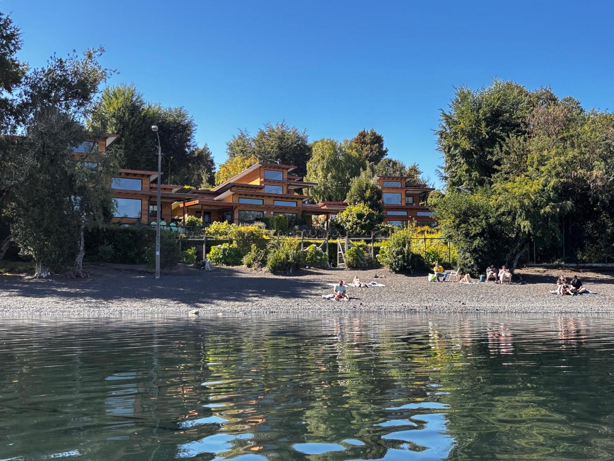El Roble Alojamento Lican Ray